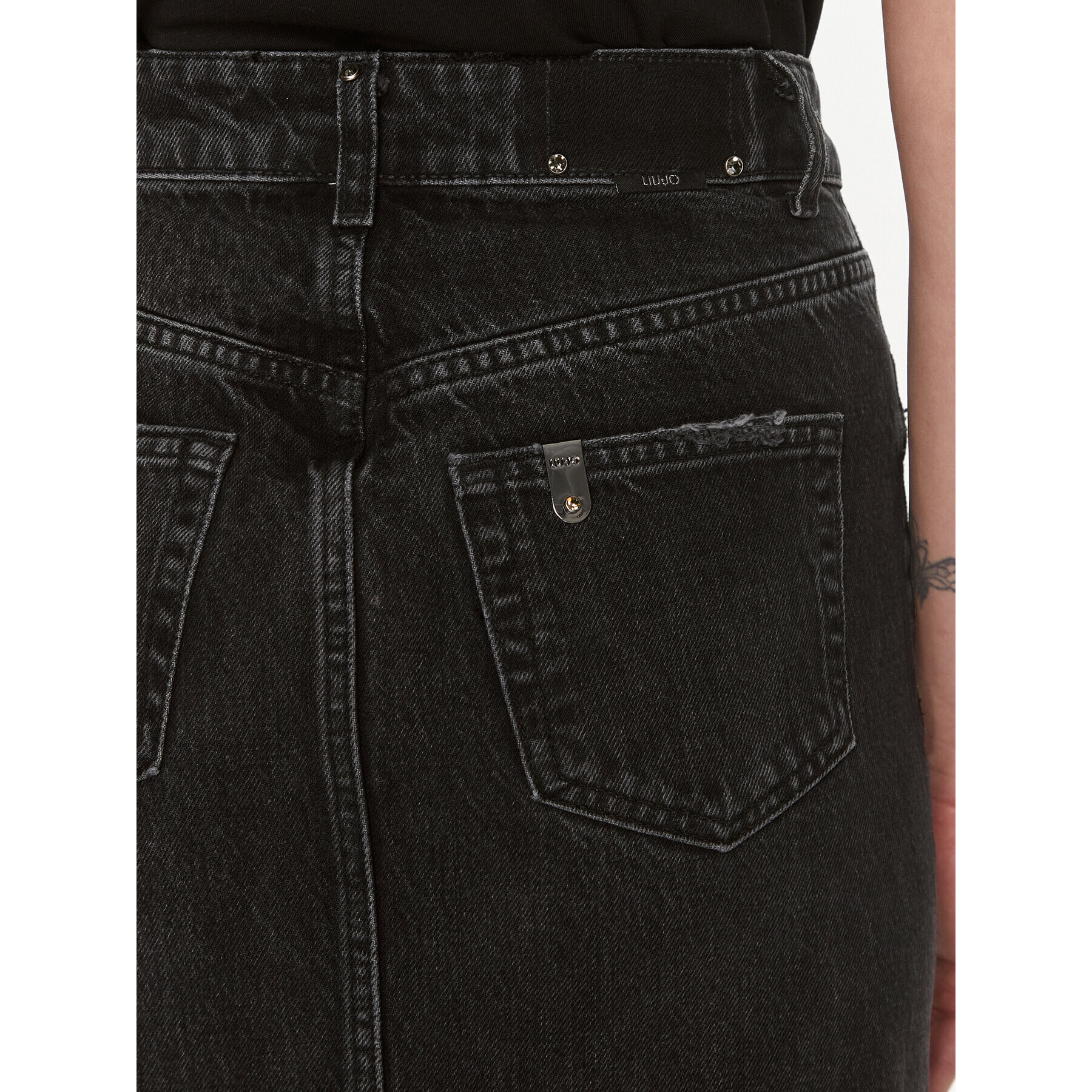 Liu Jo Jeans krilo UF3169 D4861 Črna Regular Fit - Pepit.si