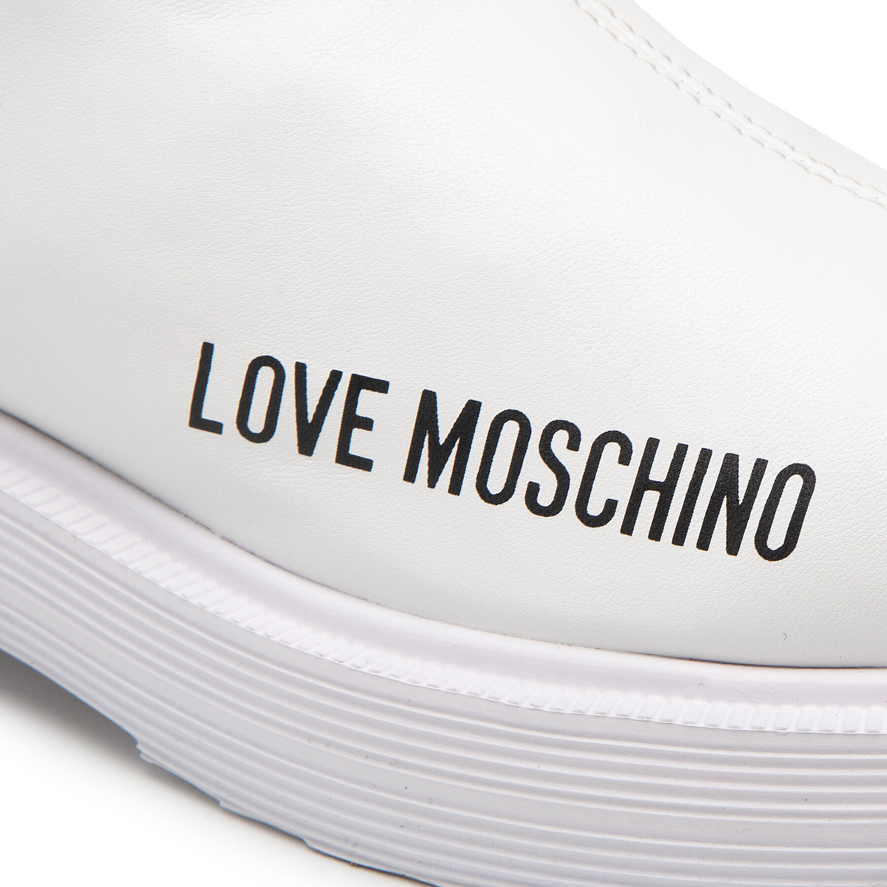 LOVE MOSCHINO Škornji JA24354G1FIEZ100 Bela - Pepit.si