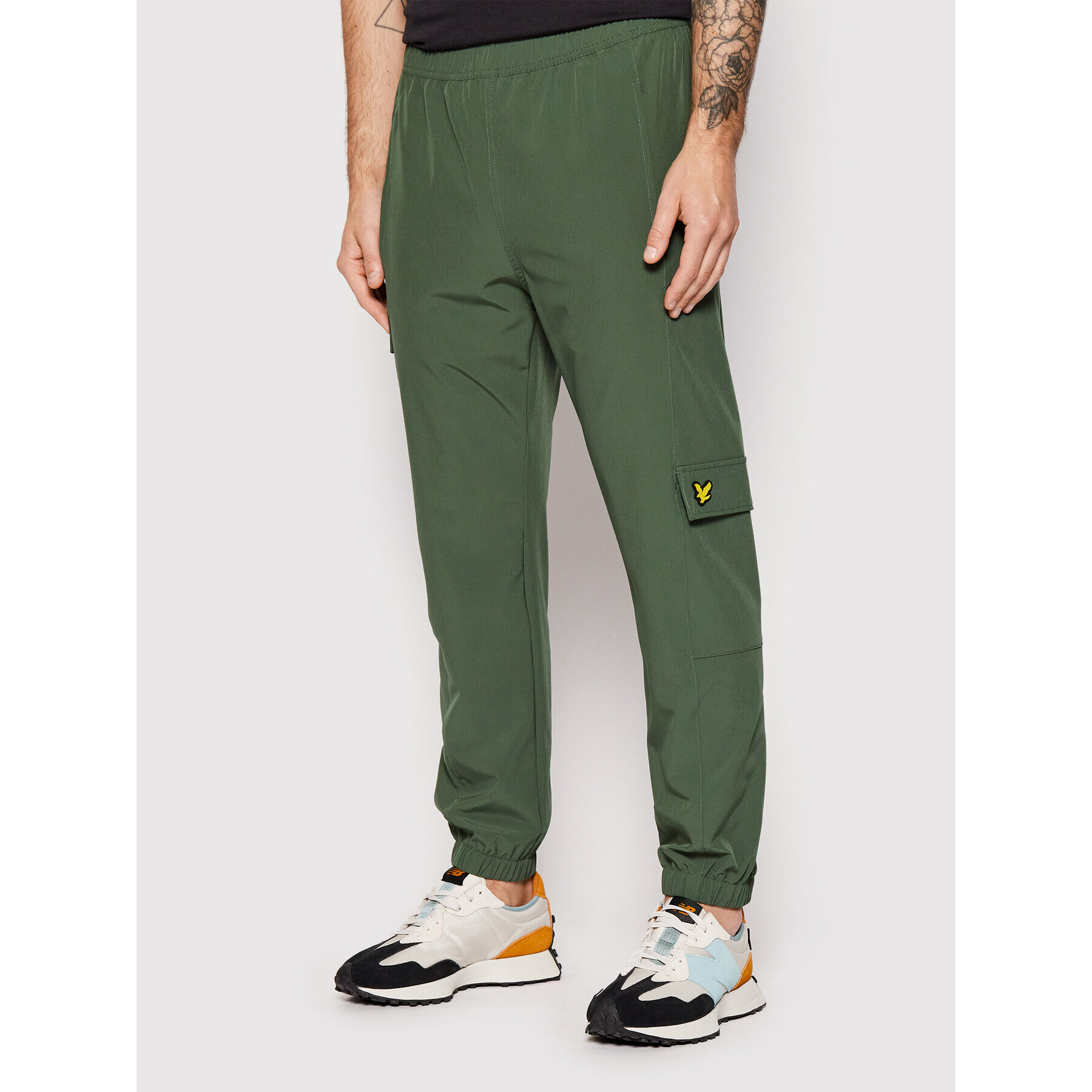 Lyle & Scott Spodnji del trenirke Retro Utility TR1673SP Zelena Regular Fit - Pepit.si