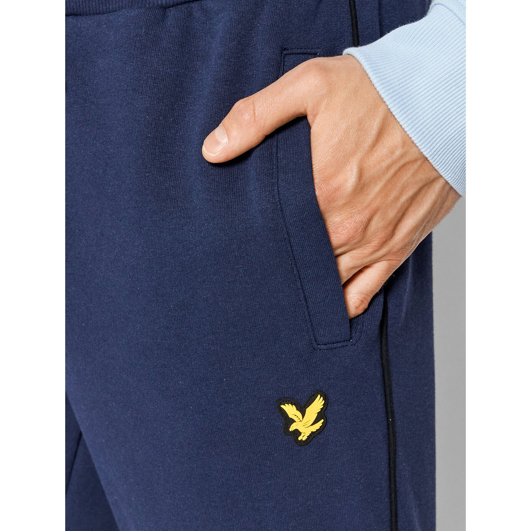 Lyle & Scott Spodnji del trenirke TR1483OGSP Mornarsko modra Regular Fit - Pepit.si