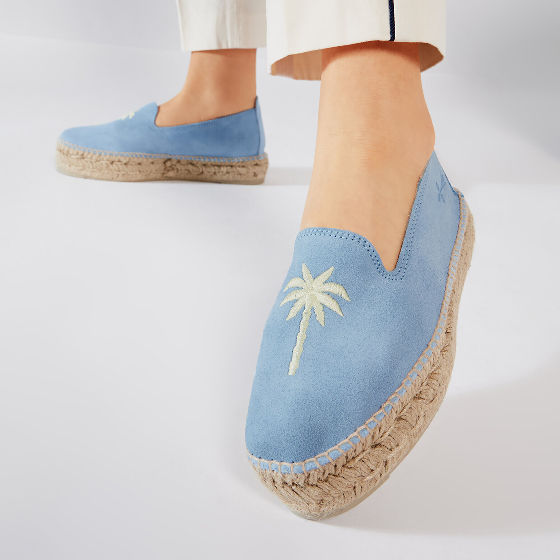 Manebi Espadrile Slippers D G 6.5 D0 Modra - Pepit.si