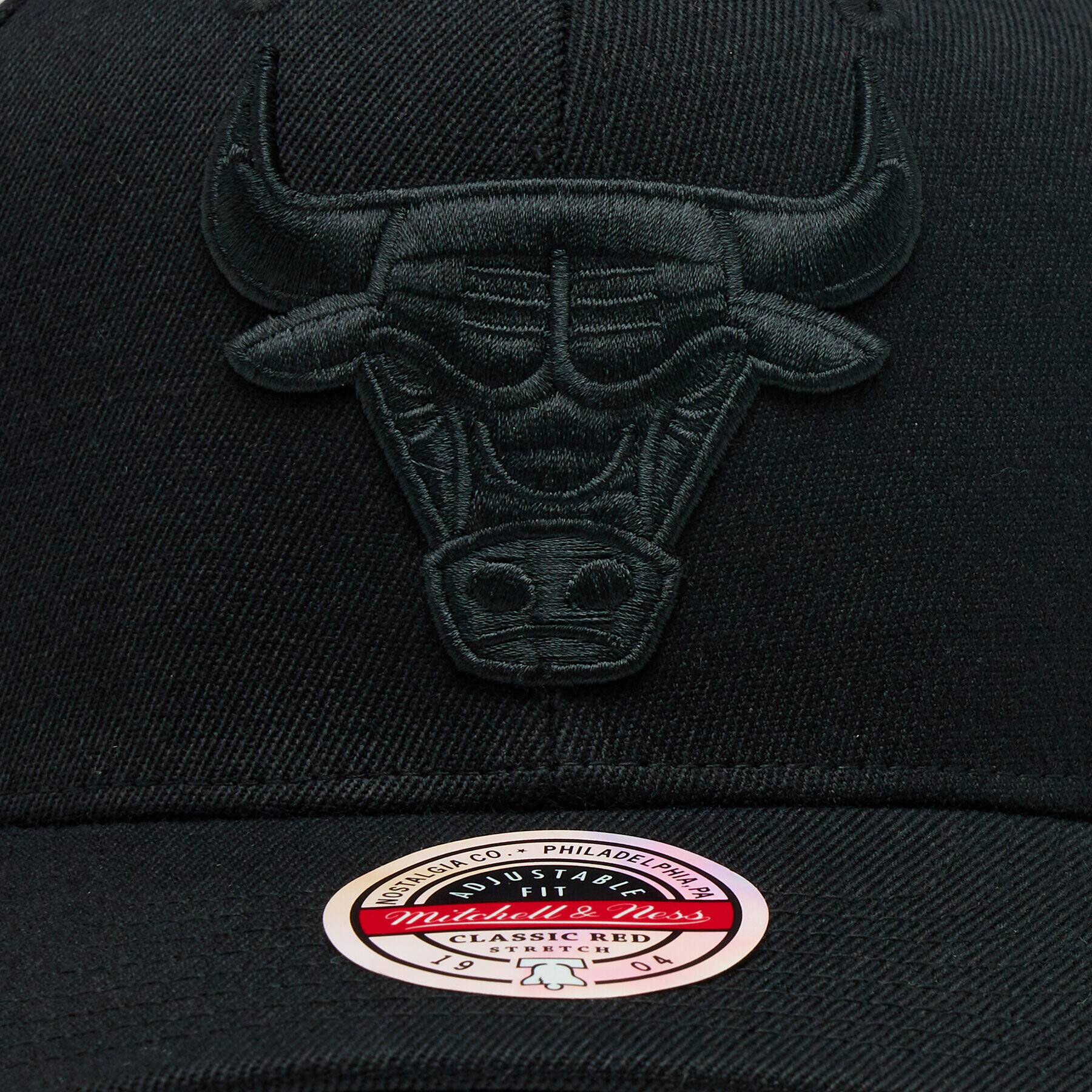 Mitchell & Ness Kapa s šiltom Chicago Bulls 6HSRLS21HW004 Črna - Pepit.si