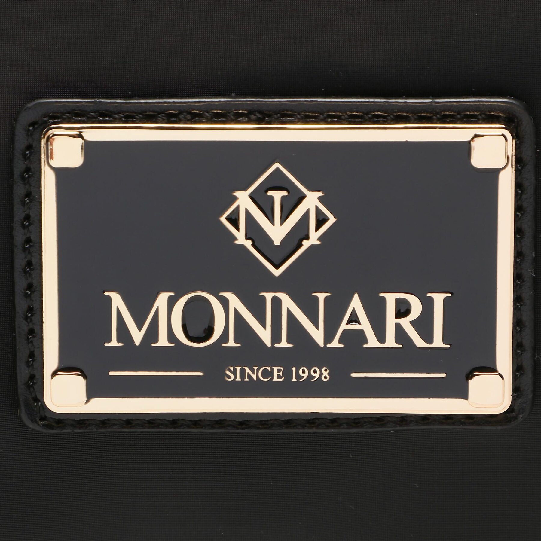 Monnari Nahrbtnik BAG0960-020 Črna - Pepit.si