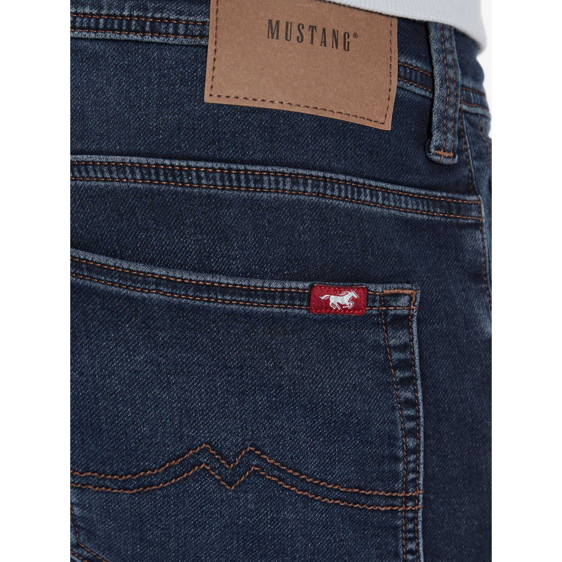 Mustang Jeans kratke hlače Chicago 1013432 Mornarsko modra Regular Fit - Pepit.si