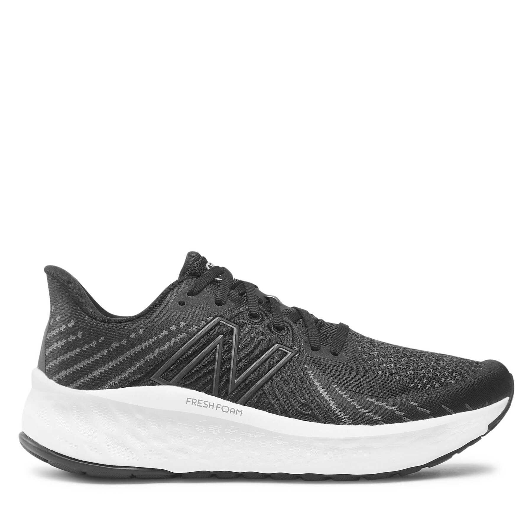 New Balance Čevlji Fresh Foam Vongo v5 MVNGOBS5 Črna - Pepit.si