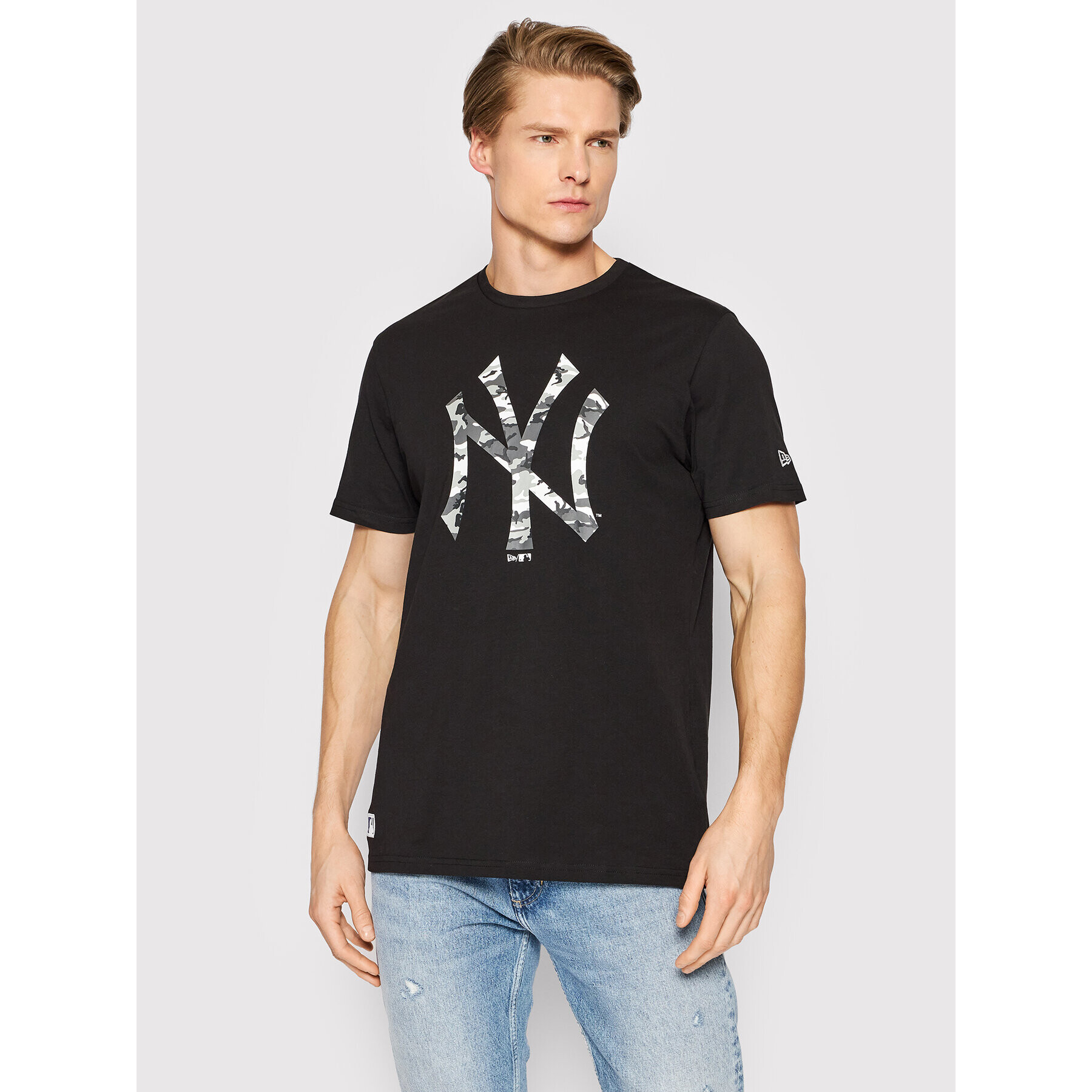 New Era Majica New York Yankees Logo 12893132 Črna Regular Fit - Pepit.si