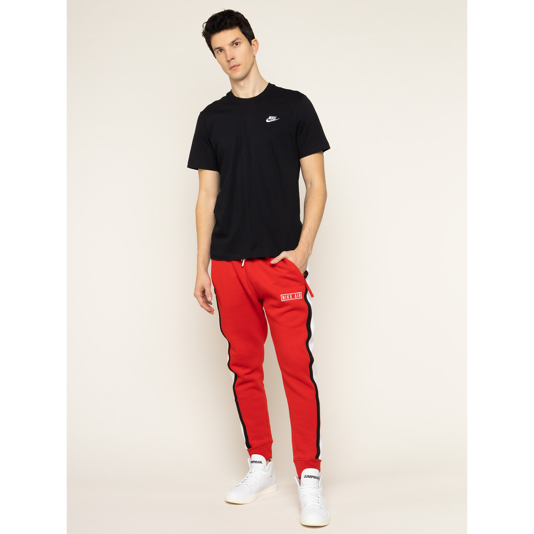 Nike Majica Sportswear Club AR4997 Črna Standard Fit - Pepit.si