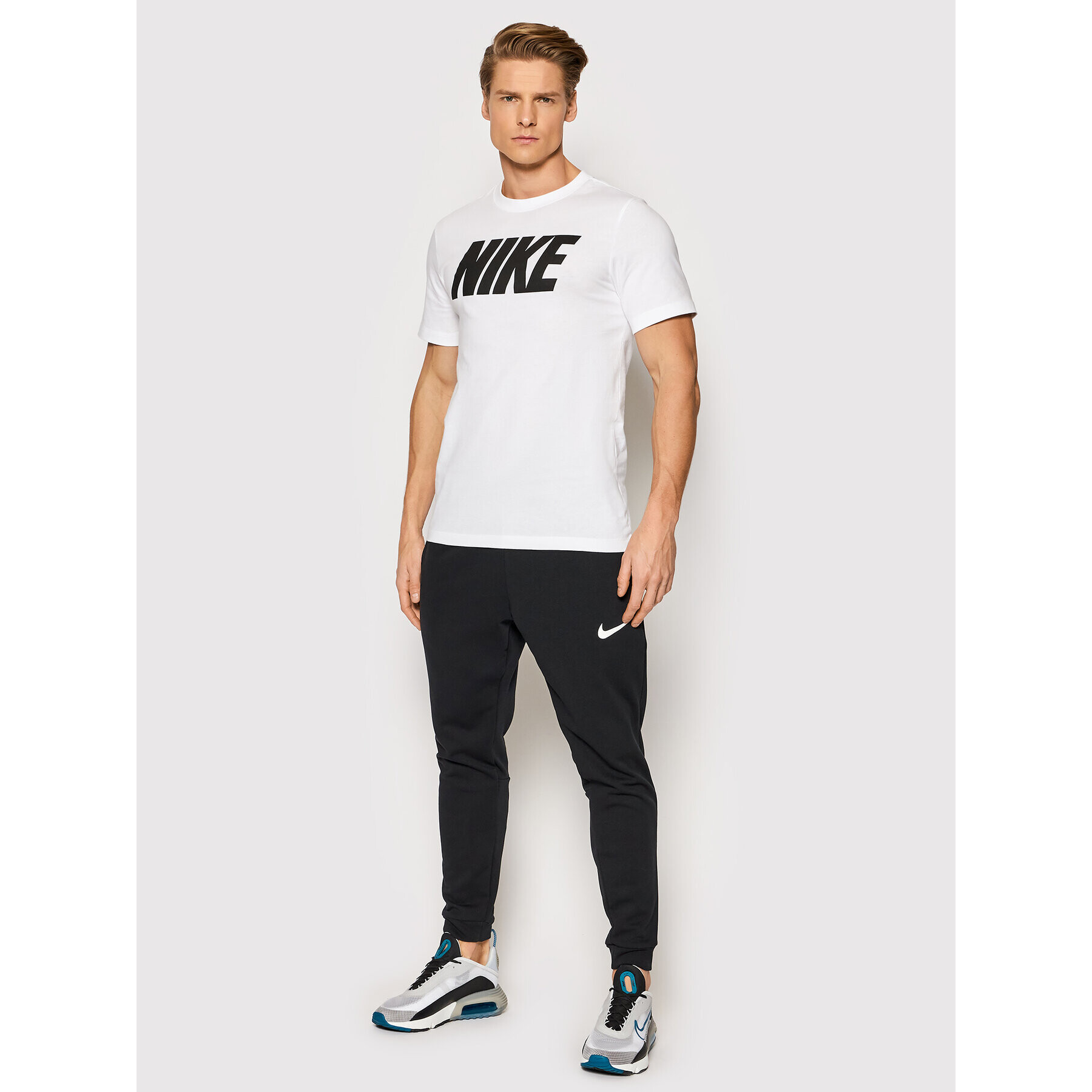 Nike Majica Sportswear DC5092 Bela Standard Fit - Pepit.si