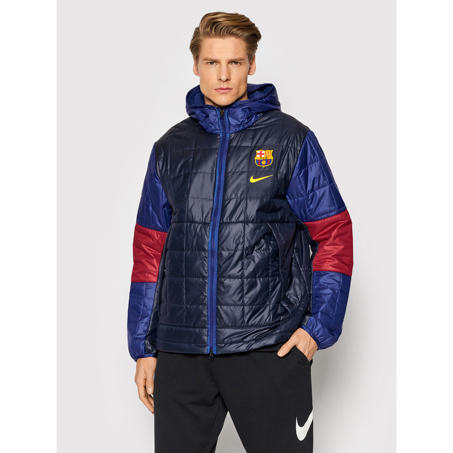 Nike Puhovka FC Barcelona DM0607 Mornarsko modra Regular Fit - Pepit.si