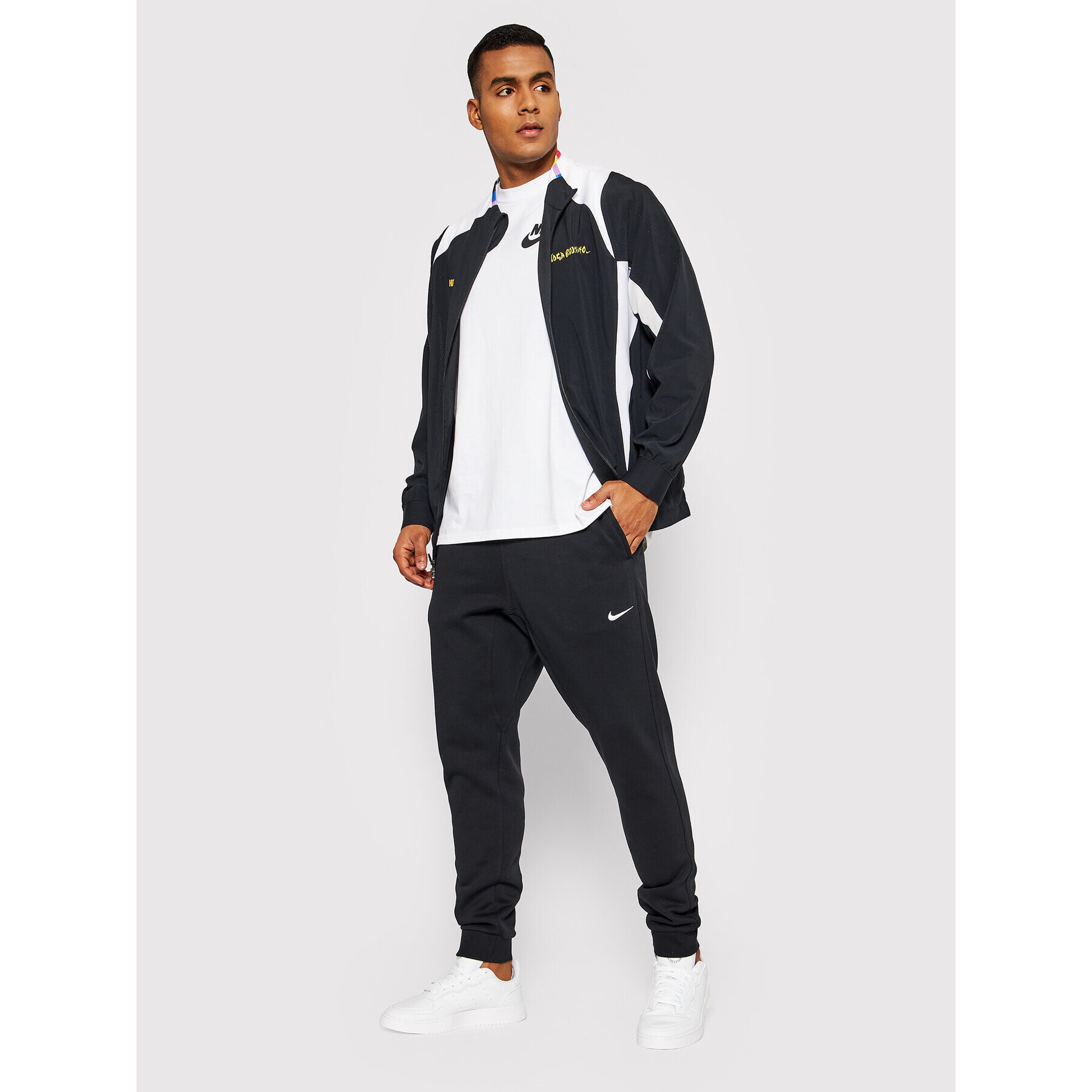 Nike Športna jopa F.C. Joga Bonito Woven CZ0999 Črna Standard Fit - Pepit.si