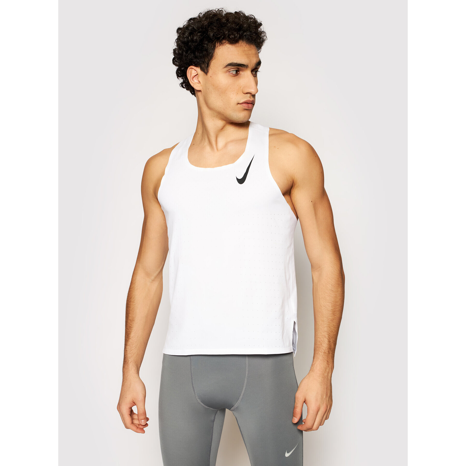 Nike Športna majica Aeroswift Singlet CJ7835 Bela Slim Fit - Pepit.si