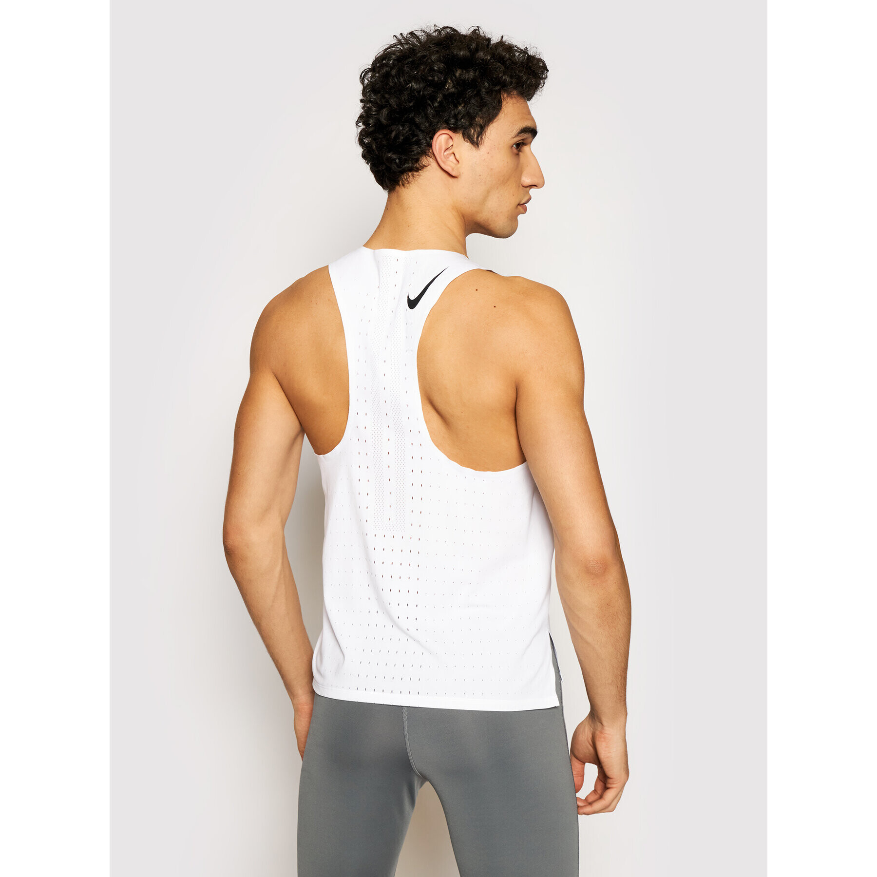 Nike Športna majica Aeroswift Singlet CJ7835 Bela Slim Fit - Pepit.si