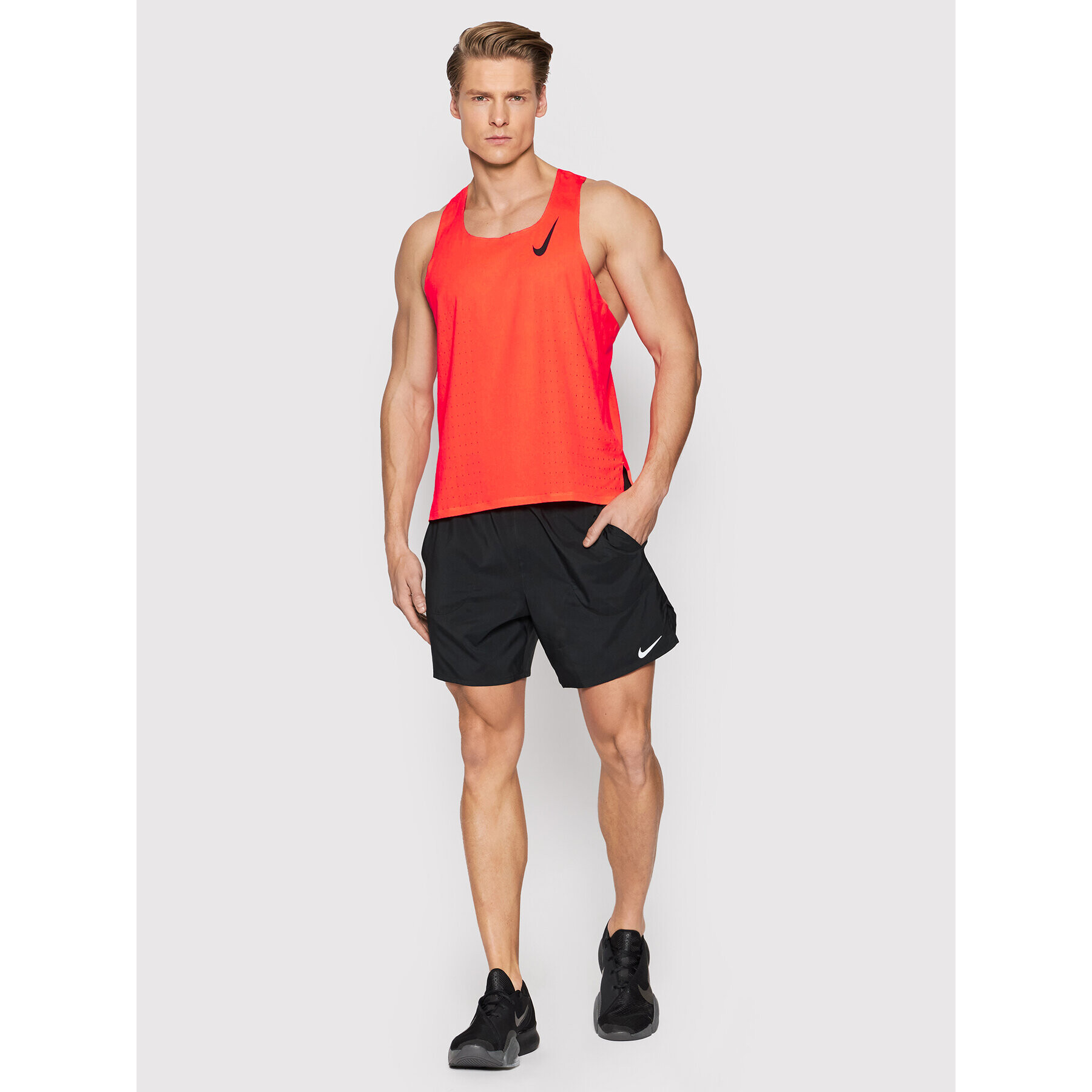 Nike Športna majica Aeroswift Singlet CJ7835 Oranžna Slim Fit - Pepit.si