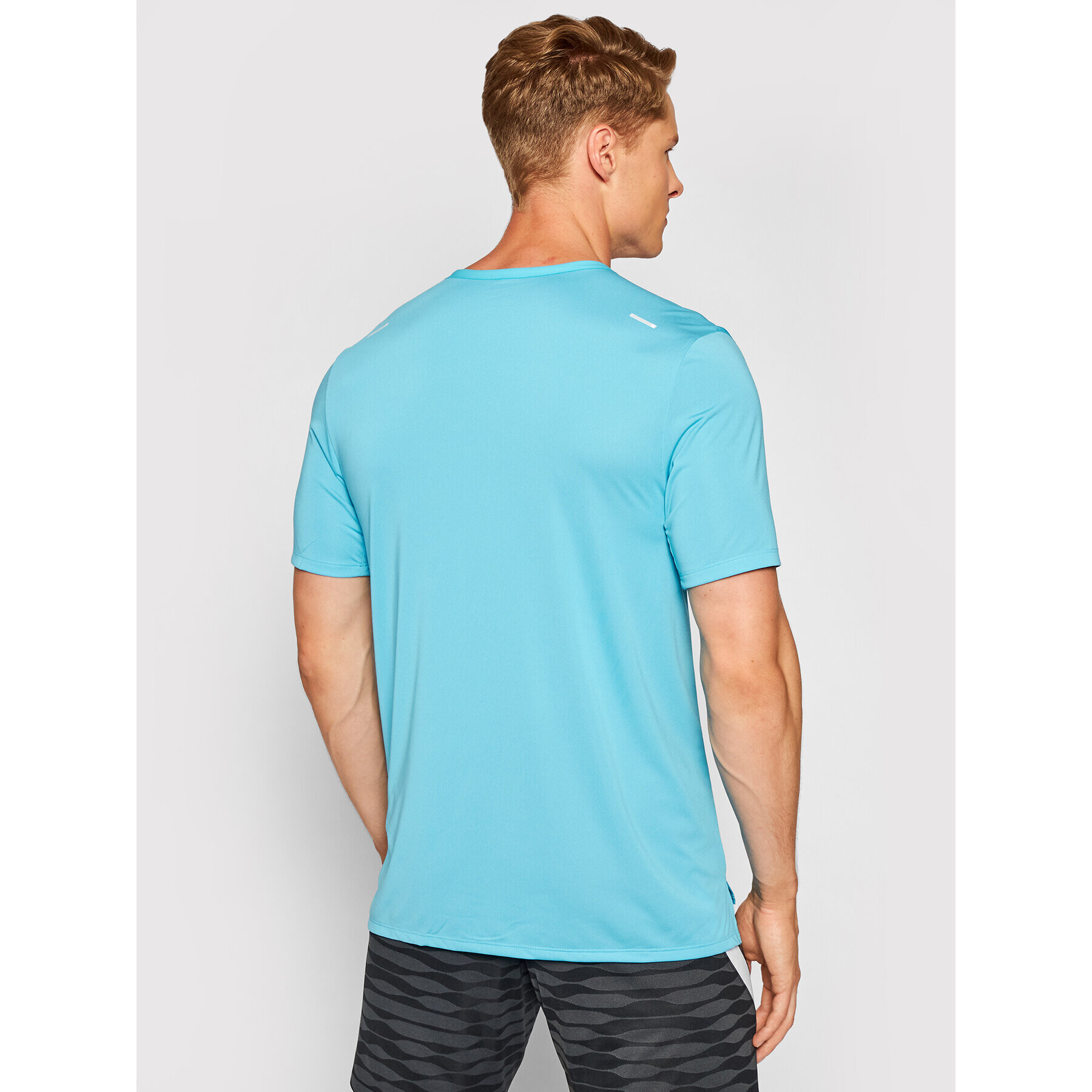 Nike Športna majica Dri-Fit Rise CZ9184 Modra Standard Fit - Pepit.si