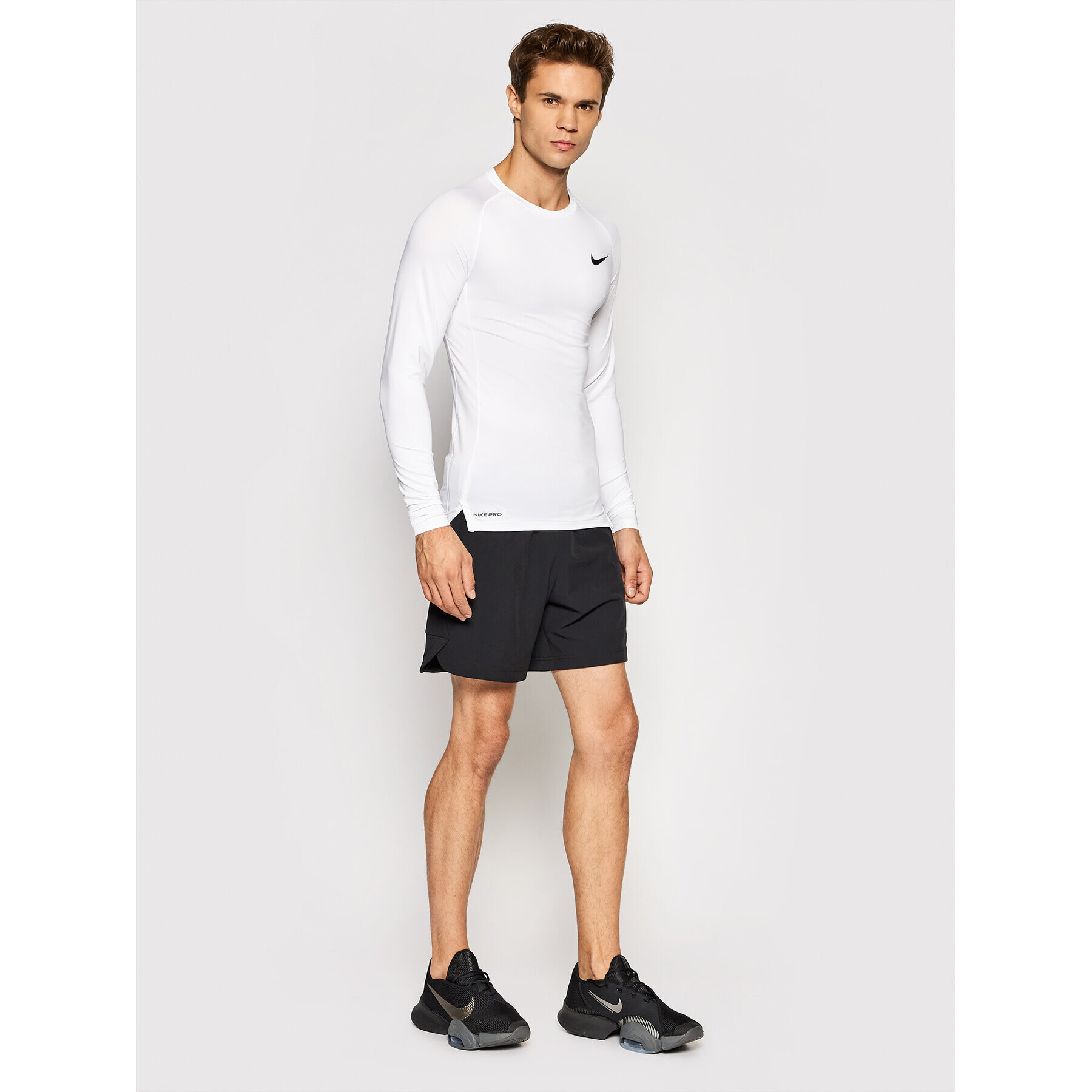 Nike Športna majica Pro BV5588 Bela Slim Fit - Pepit.si