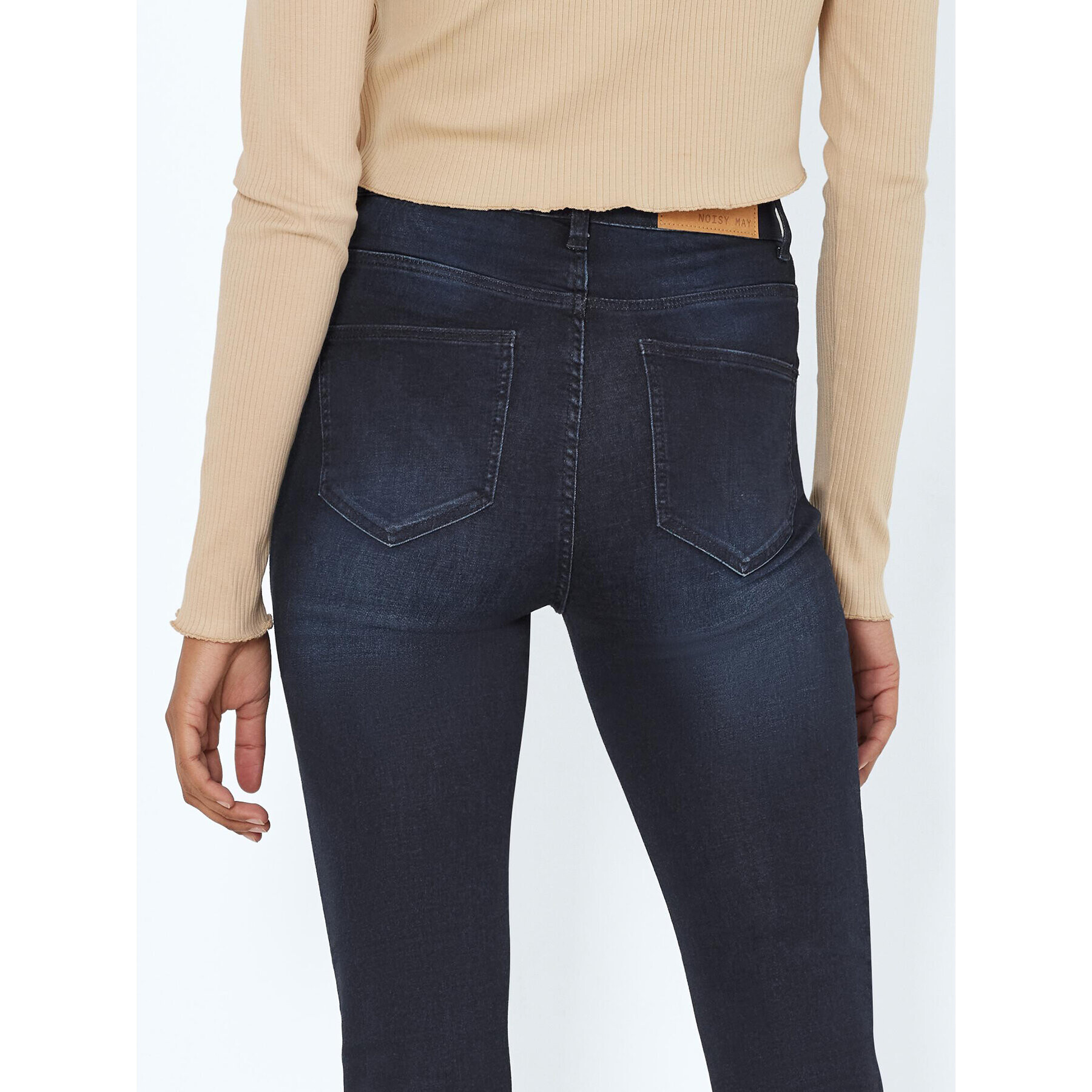 Noisy May Jeans hlače Callie 27021546 Mornarsko modra Skinny Fit - Pepit.si