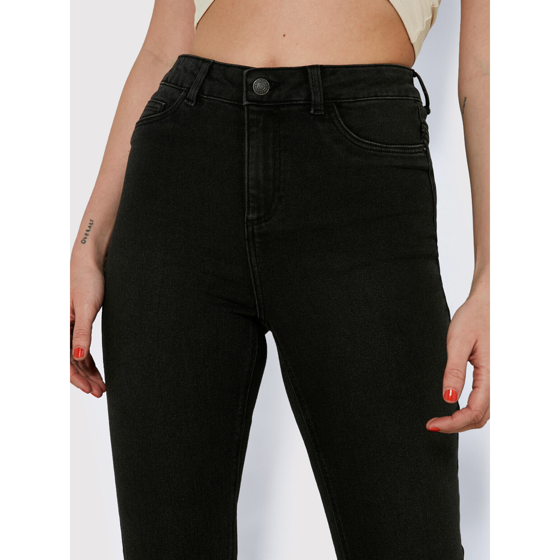 Noisy May Jeans hlače Gaga 27021694 Črna Skinny Fit - Pepit.si