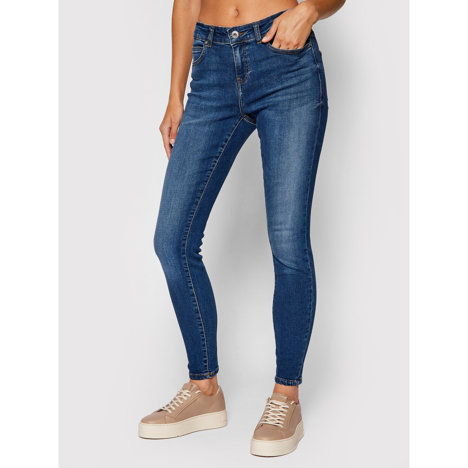 Noisy May Jeans hlače Lucy 27016460 Mornarsko modra Skinny Fit - Pepit.si