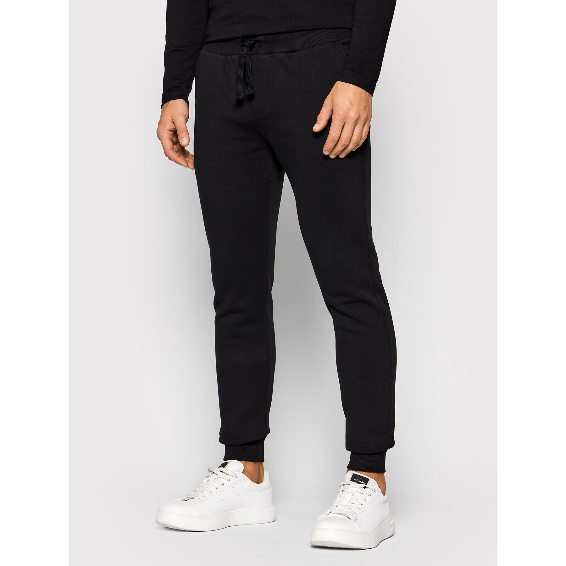 North Sails Spodnji del trenirke Jogging Bottoms 672905 Črna Regular Fit - Pepit.si