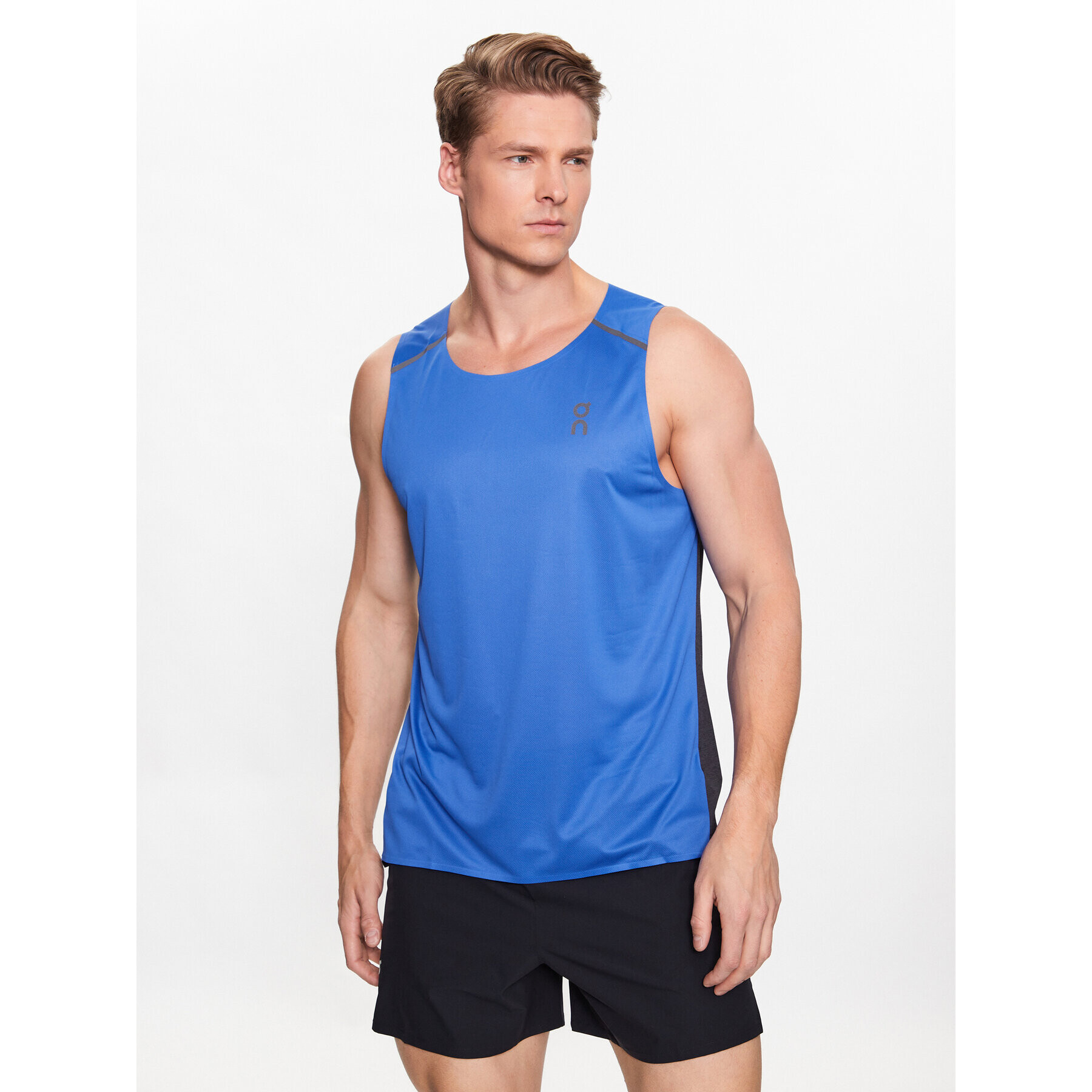 On Športna majica Tank-T M 10801025 Modra Regular Fit - Pepit.si