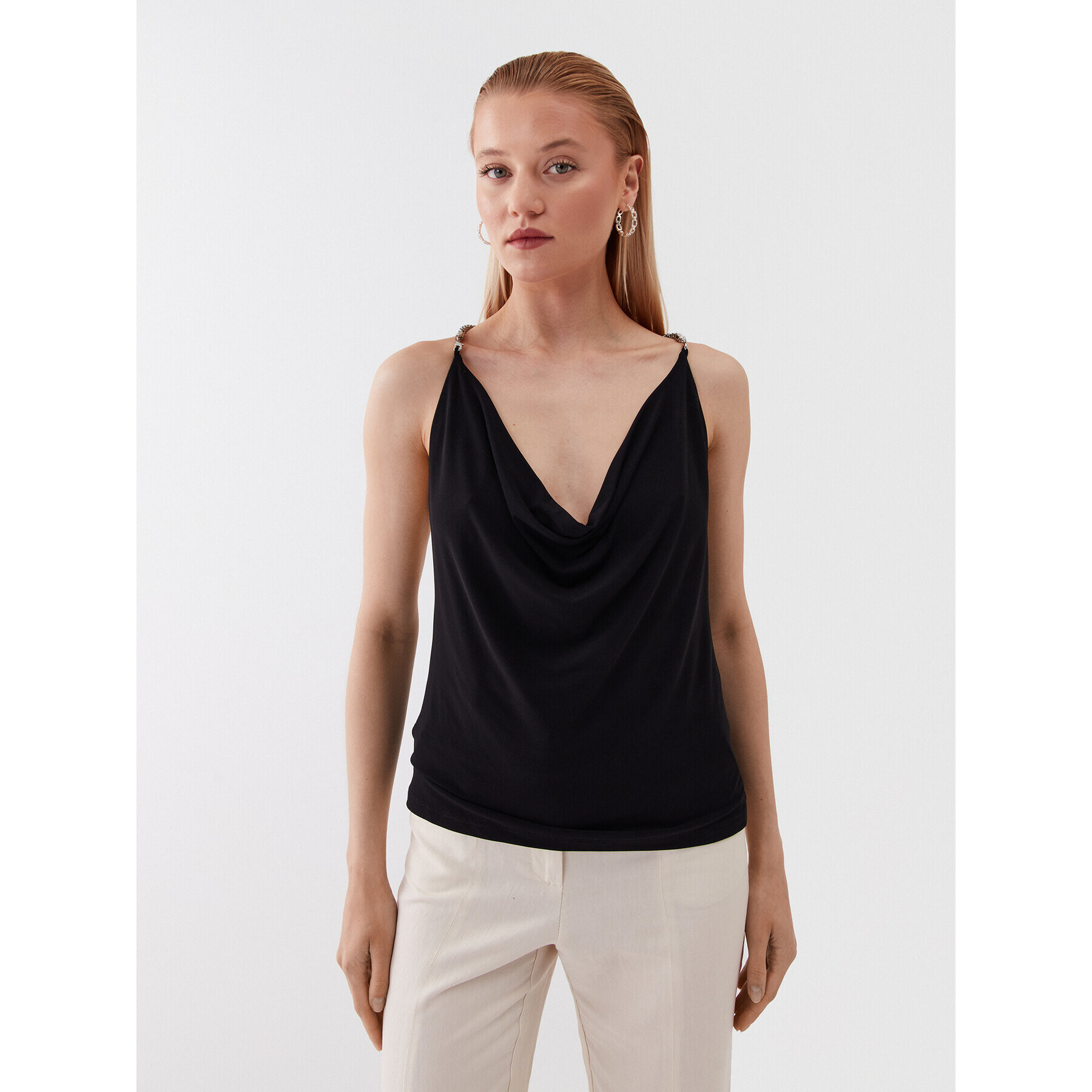 Patrizia Pepe Top 2M4308/J113-K103 Črna Regular Fit - Pepit.si