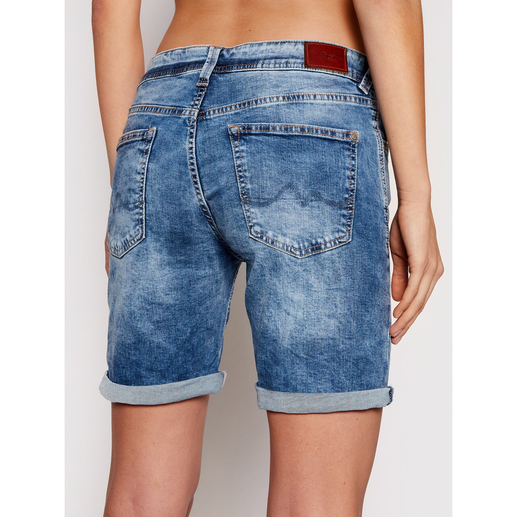 Pepe Jeans Jeans kratke hlače Poppy PL800493 Modra Regular Fit - Pepit.si