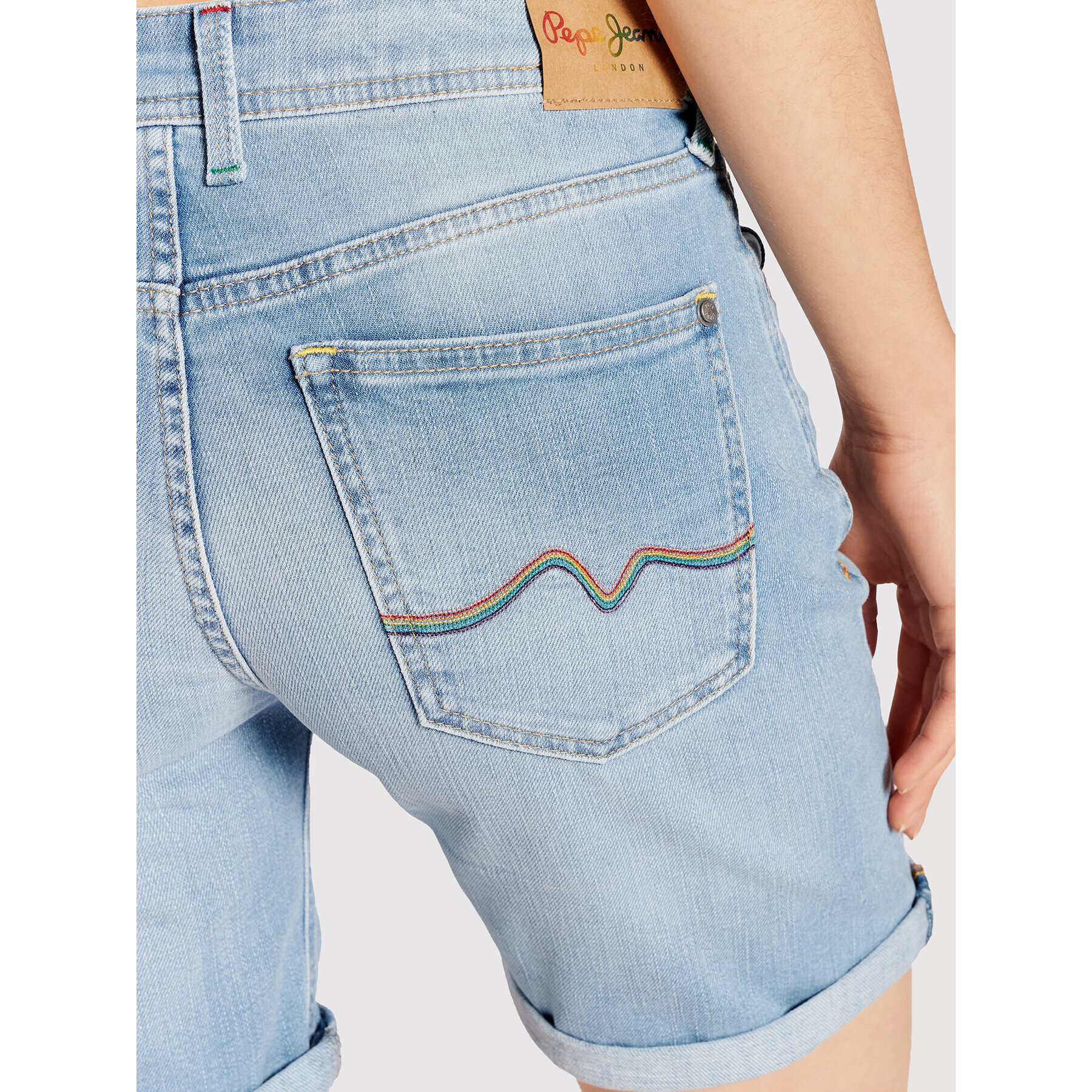 Pepe Jeans Jeans kratke hlače Poppy Pride PL800910 Modra Regular Fit - Pepit.si