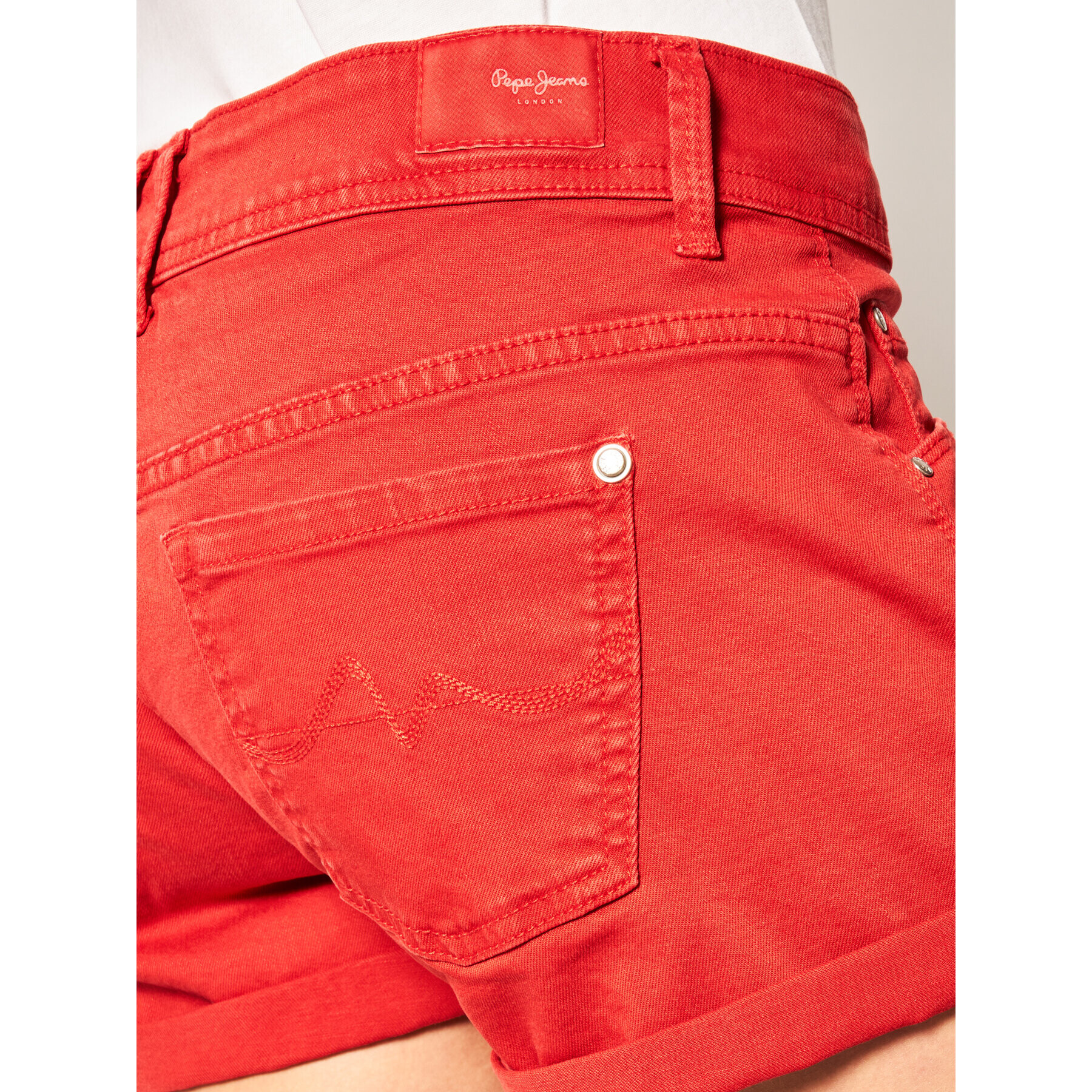 Pepe Jeans Jeans kratke hlače Siouxie PL800685 Oranžna Regular Fit - Pepit.si