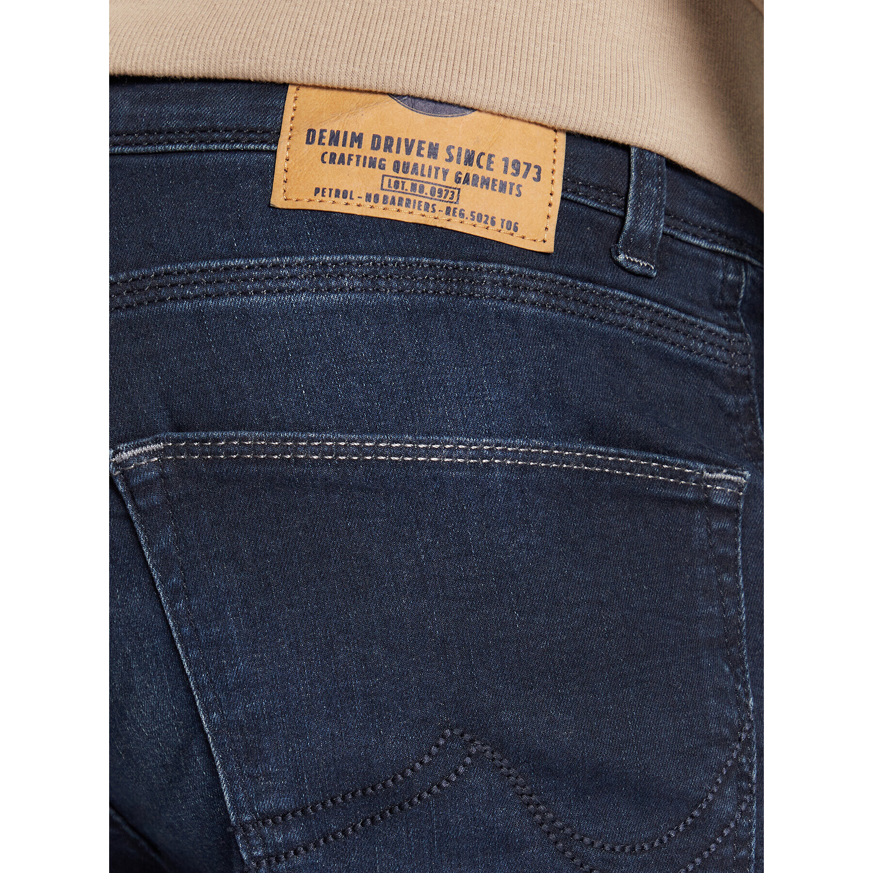 Petrol Industries Jeans hlače Russel 0007 Mornarsko modra Tapered Fit - Pepit.si