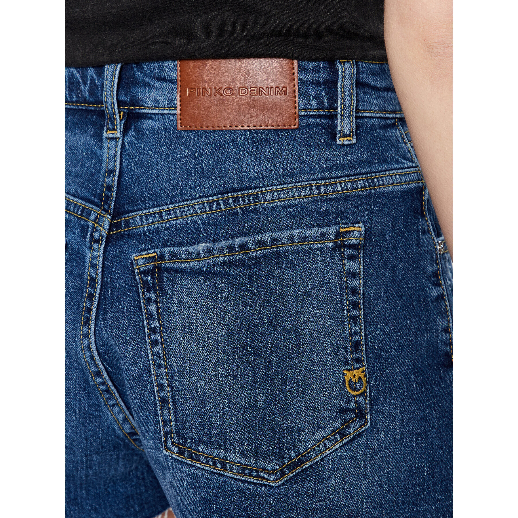 Pinko Jeans kratke hlače Accanita 100571 A0FM Modra Regular Fit - Pepit.si