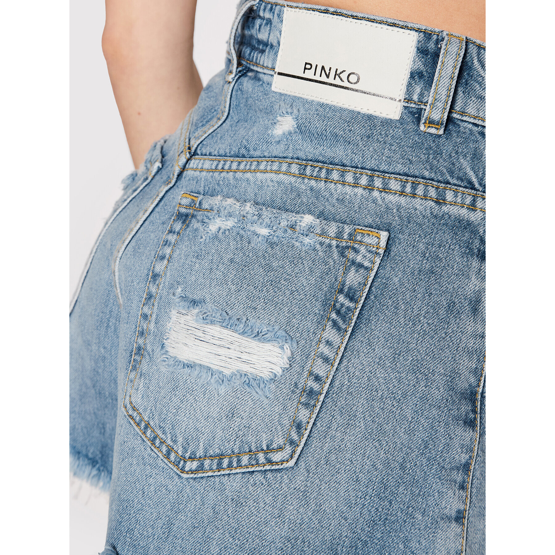 Pinko Jeans kratke hlače Accanita 1J10WE Y84T Modra Regular Fit - Pepit.si