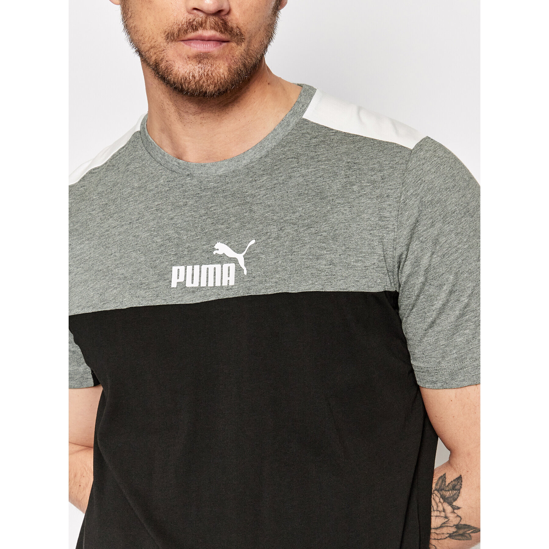 Puma Majica Ess+Block 847426 Črna Regular Fit - Pepit.si