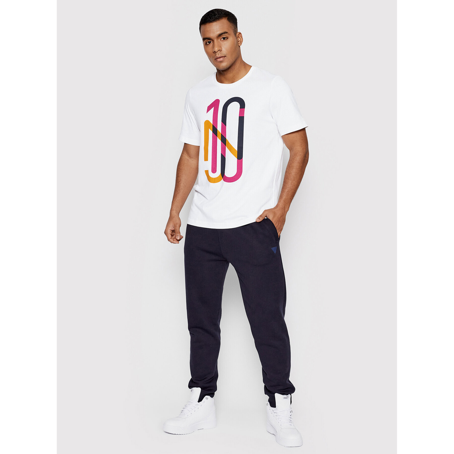 Puma Majica NEYMAR JR Flare Graphic Tee 605618 Bela Regular Fit - Pepit.si