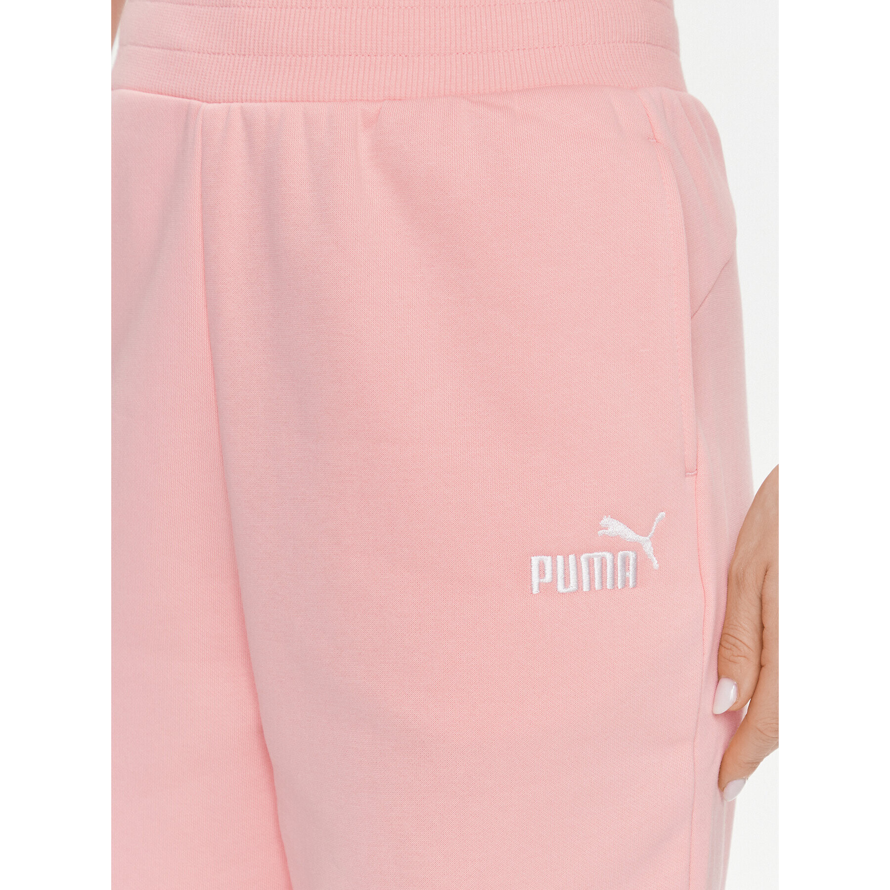 Puma Spodnji del trenirke Ess+ Embroidery 670007 Roza Regular Fit - Pepit.si