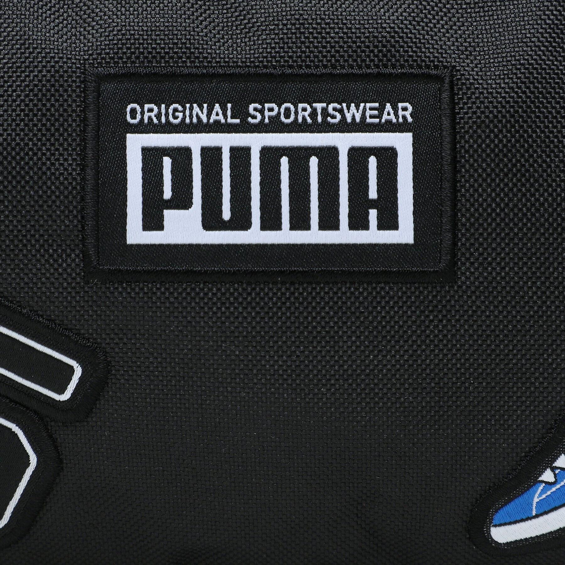 Puma torba za okoli pasu Patch Waist Bag 079515 01 Črna - Pepit.si