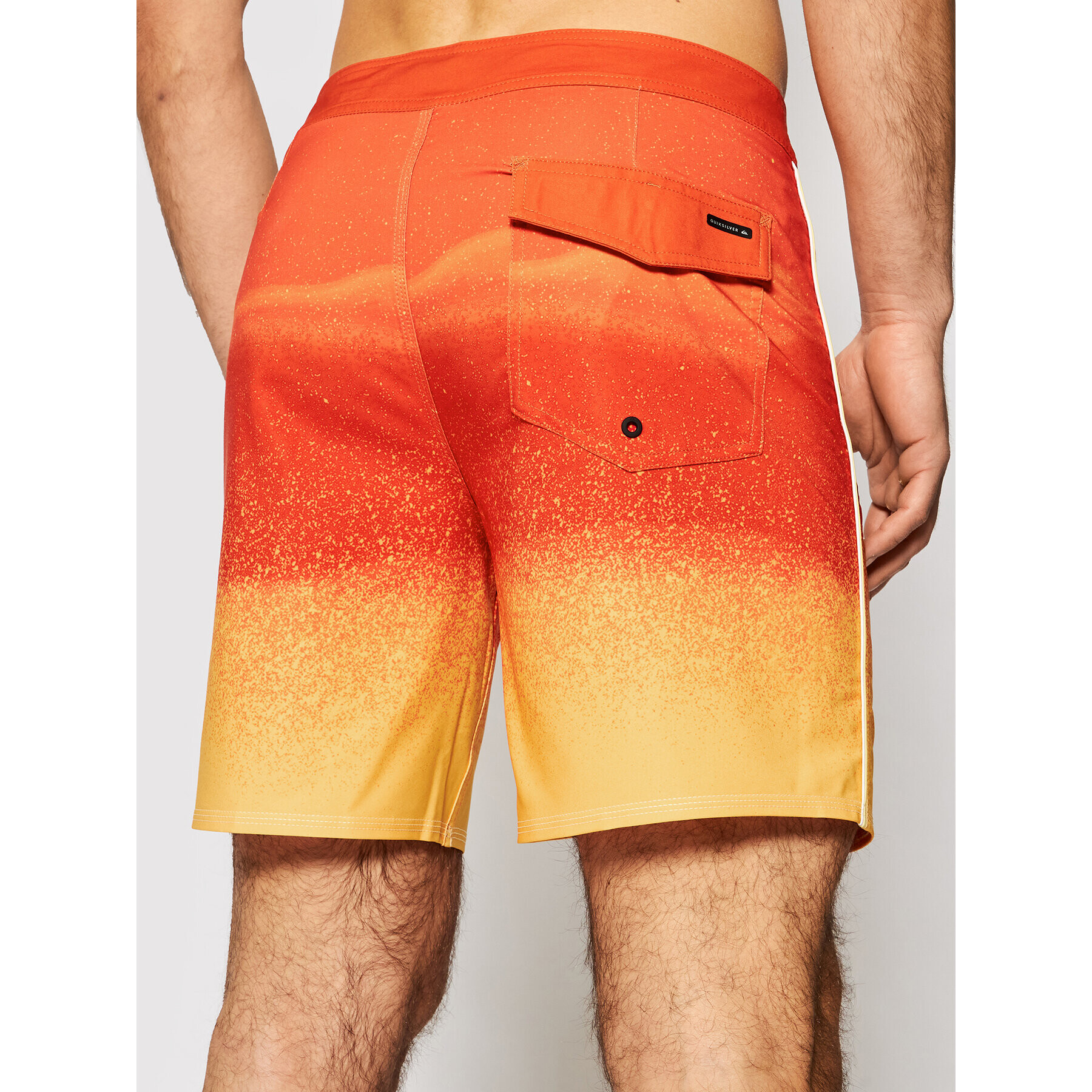 Quiksilver Kopalne hlače Surfsilk Massive 17" EQYBS04527 Oranžna Regular Fit - Pepit.si