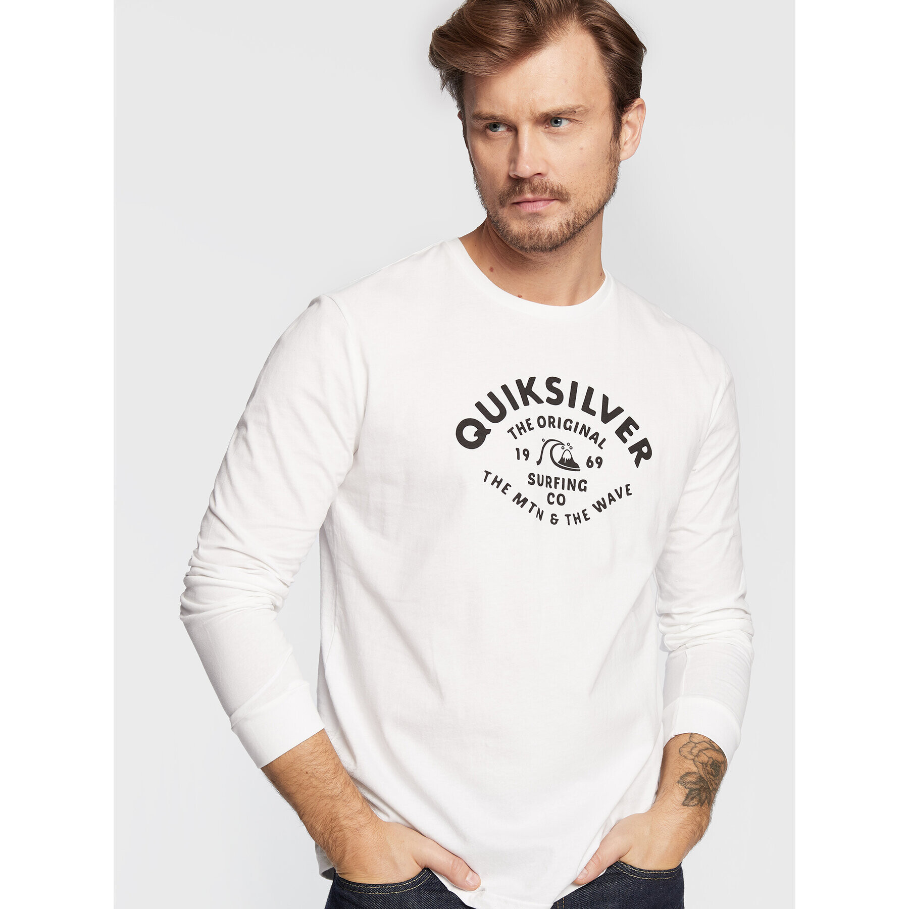 Quiksilver Majica z dolgimi rokavi Script Talk EQYZT07055 Bela Classic Fit - Pepit.si