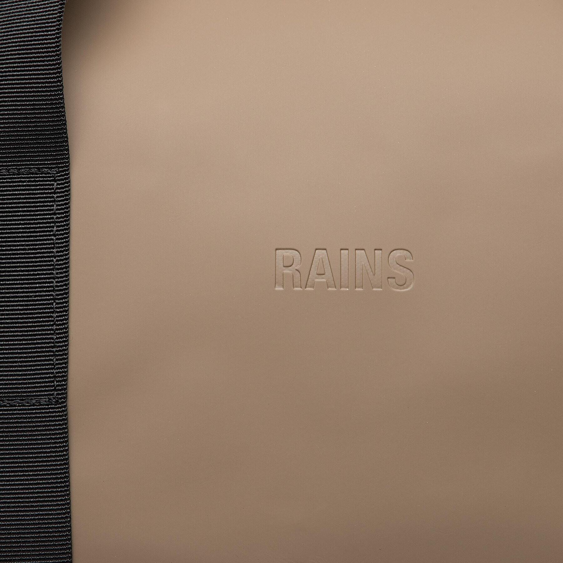 Rains Torbica Weekend Bag 13200 Rjava - Pepit.si