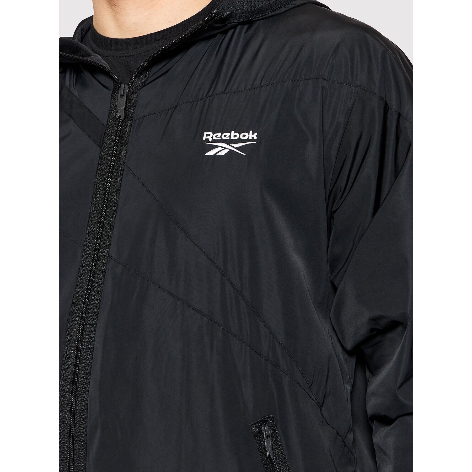 Reebok Classic Reebok Vetrovka Windbreaker GV3486 Črna Regular Fit - Pepit.si