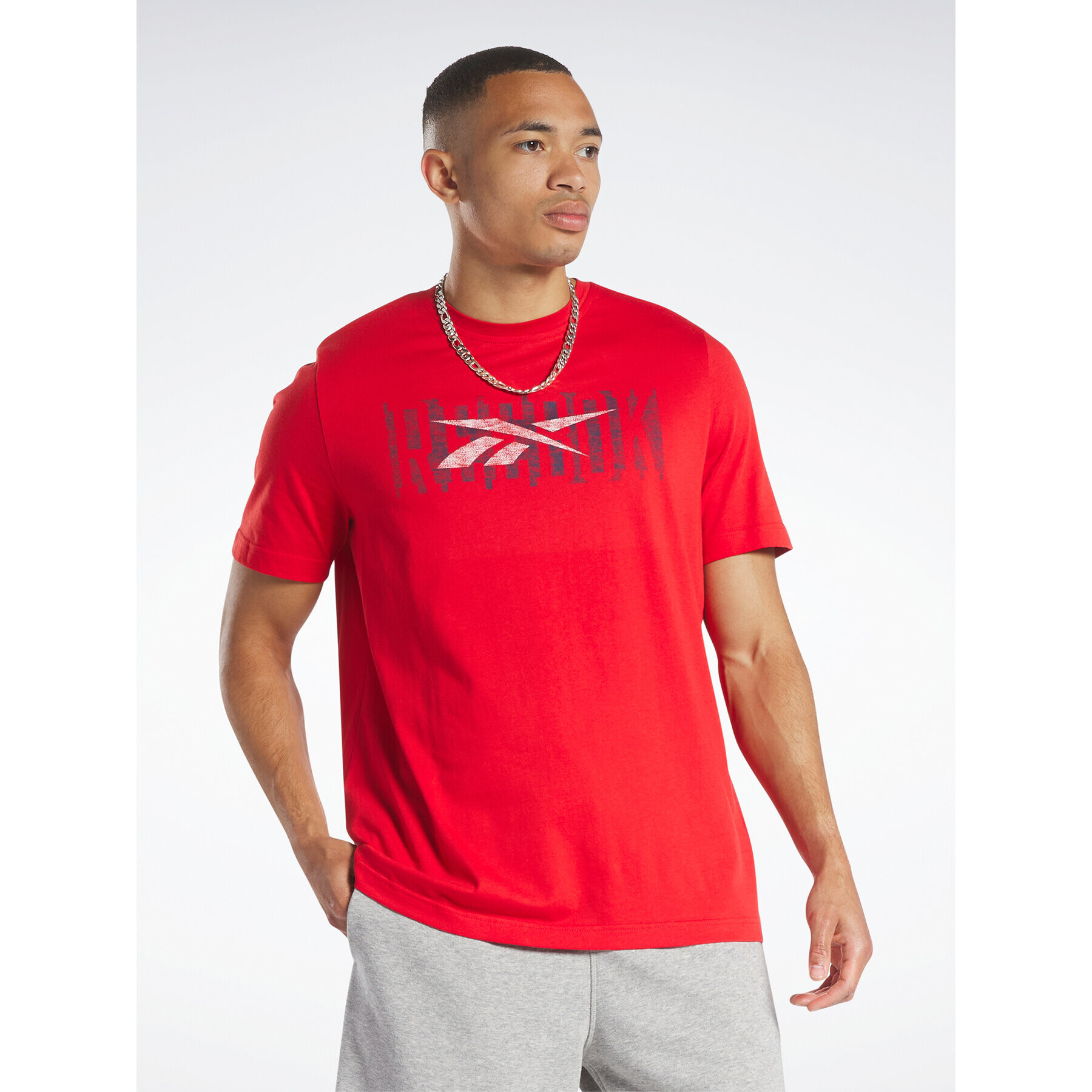 Reebok Majica Graphic Series T-Shirt HS4883 Rdeča Regular Fit - Pepit.si