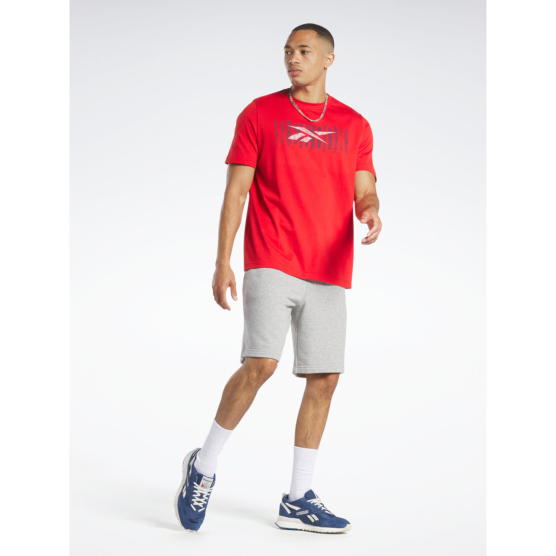 Reebok Majica Graphic Series T-Shirt HS4883 Rdeča Regular Fit - Pepit.si