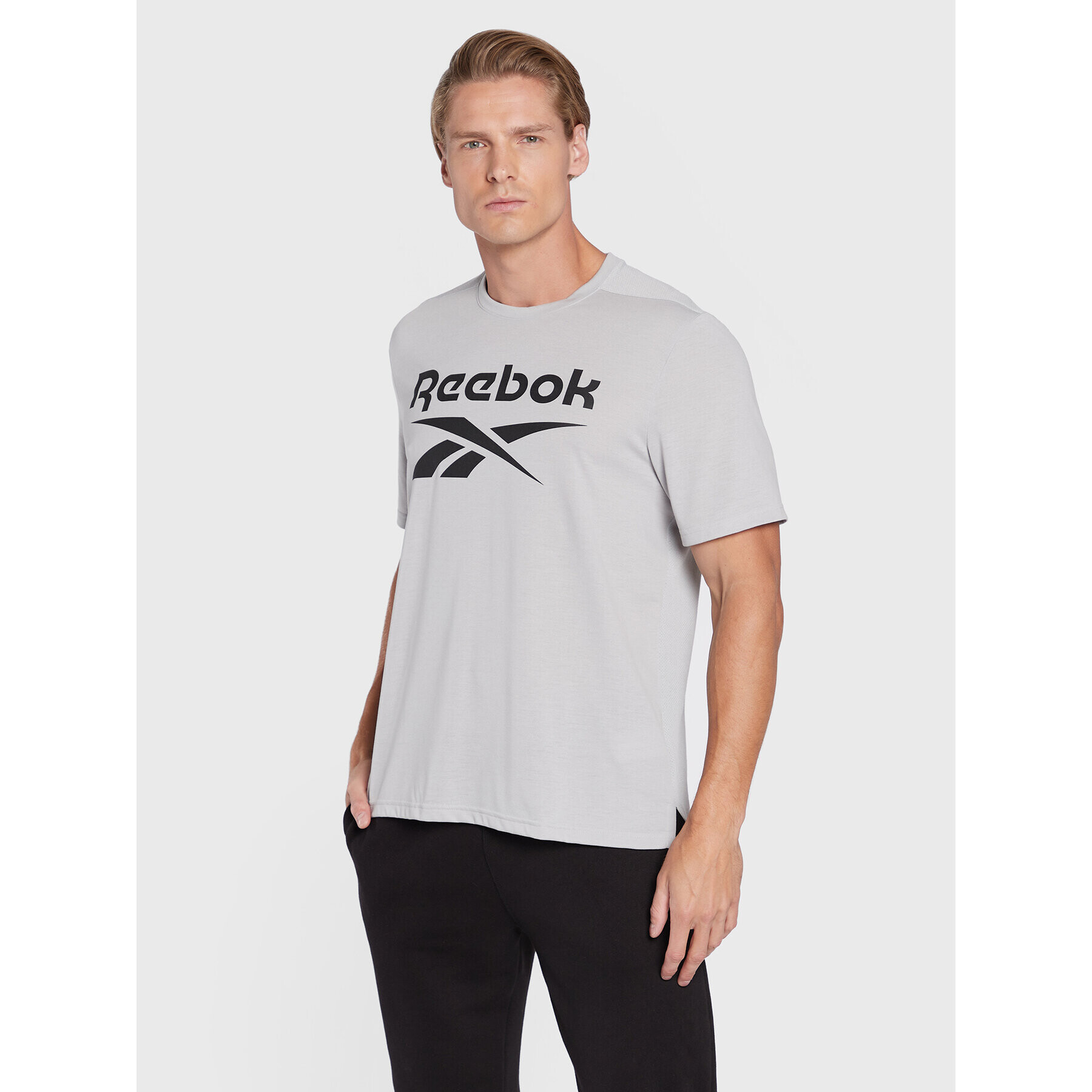 Reebok Športna majica Workout Ready HL4289 Siva Regular Fit - Pepit.si