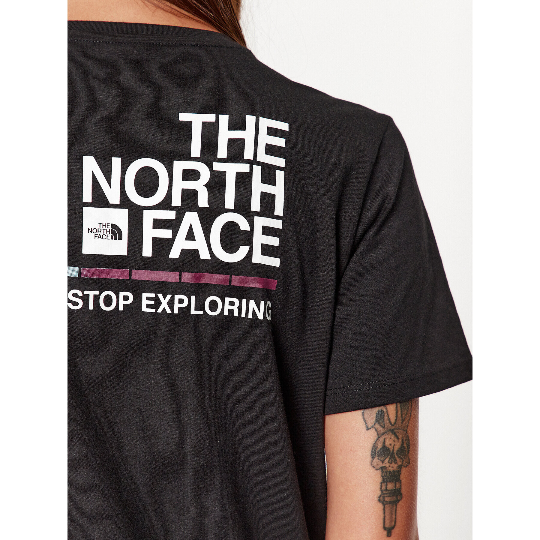 The North Face Majica W Foundation Graphic Tee - EuNF0A86XNKY41 Črna Regular Fit - Pepit.si