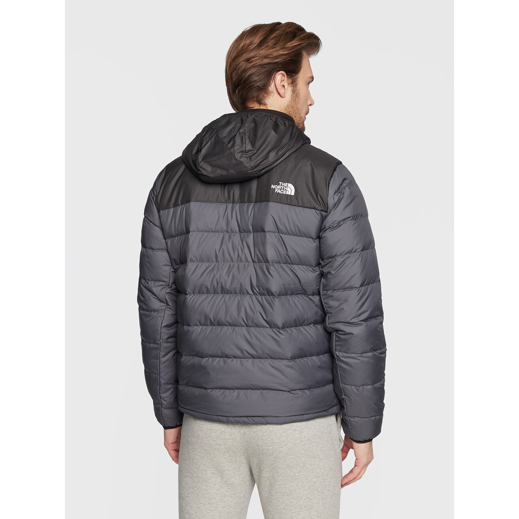 The North Face Puhovka Aconcagua NF0A4R26 Siva Regular Fit - Pepit.si