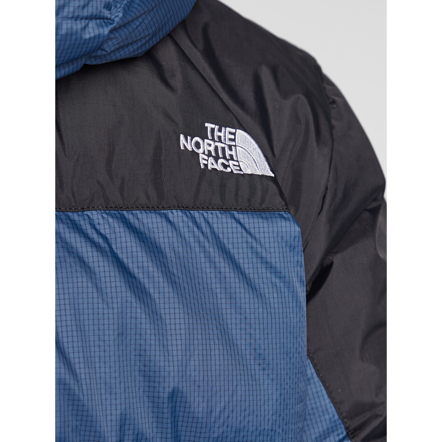 The North Face Puhovka Diablo NF0A4M9L Mornarsko modra Regular Fit - Pepit.si