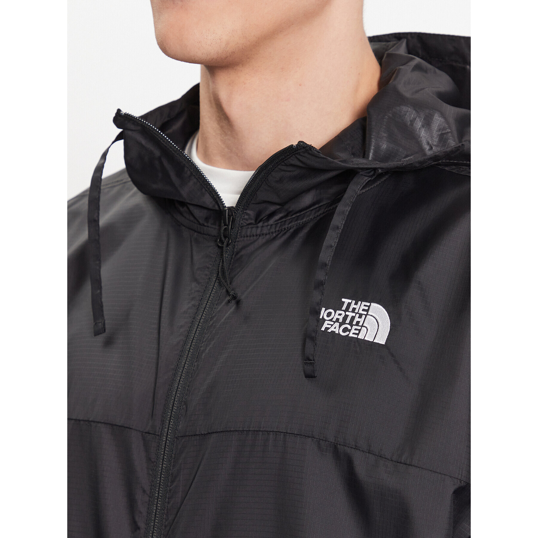 The North Face Vetrovka Cyclone III NF0A82R9 Črna Regular Fit - Pepit.si