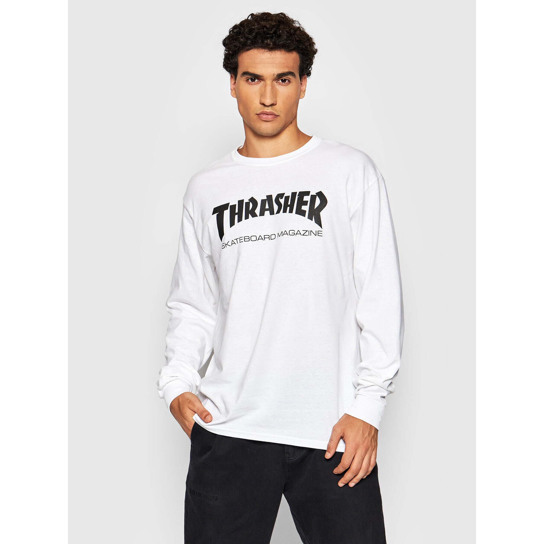 Thrasher Majica z dolgimi rokavi Skatemag Bela Regular Fit - Pepit.si