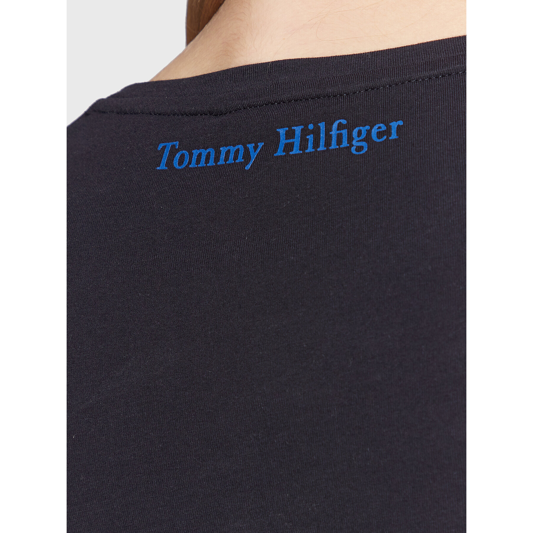 Tommy Hilfiger Bluza Crest WW0WW37205 Mornarsko modra Slim Fit - Pepit.si