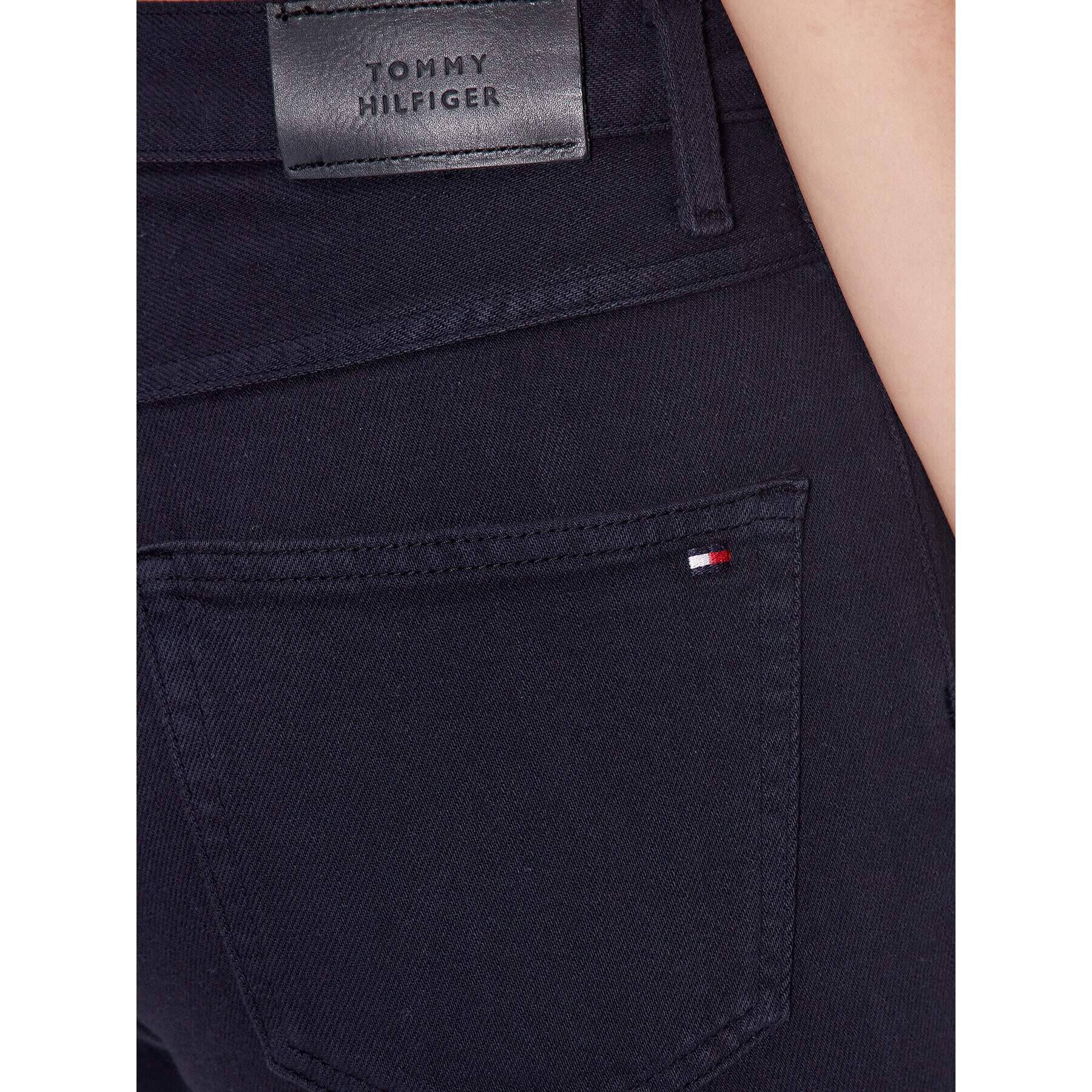 Tommy Hilfiger Jeans kratke hlače WW0WW40211 Mornarsko modra Regular Fit - Pepit.si