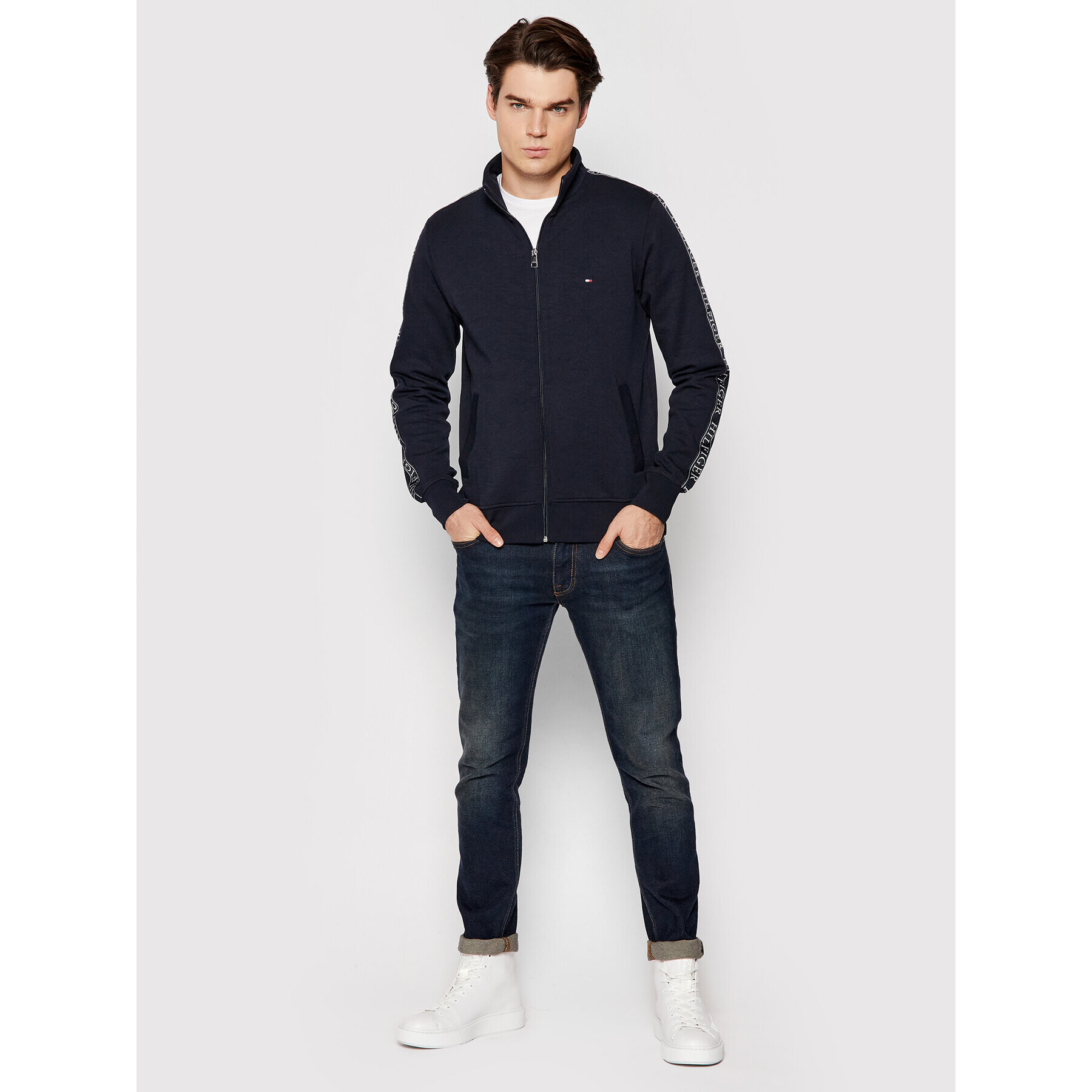 Tommy Hilfiger Jopa Branded Tape Zip Through MW0MW20314 Mornarsko modra Slim Fit - Pepit.si